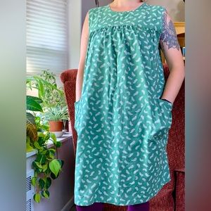 Granada New York Green Dress with Leaf Pattern